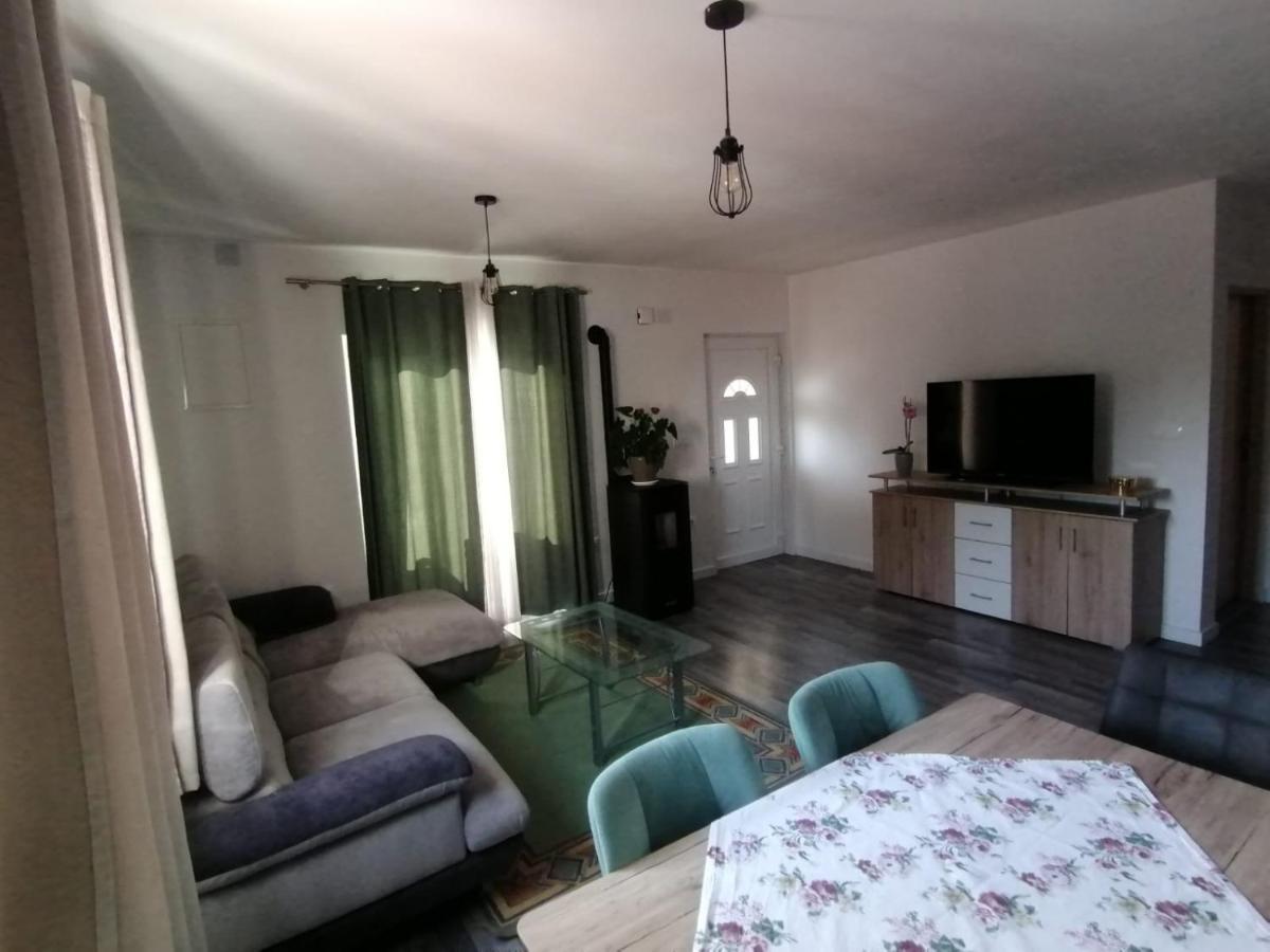 Nana Apartamento *